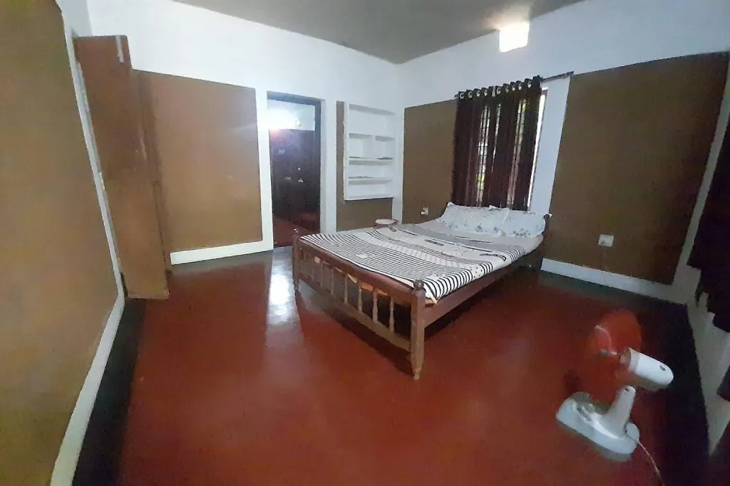 2Bhk River Side Cottage 11Km Way From Ranipuram Kallar